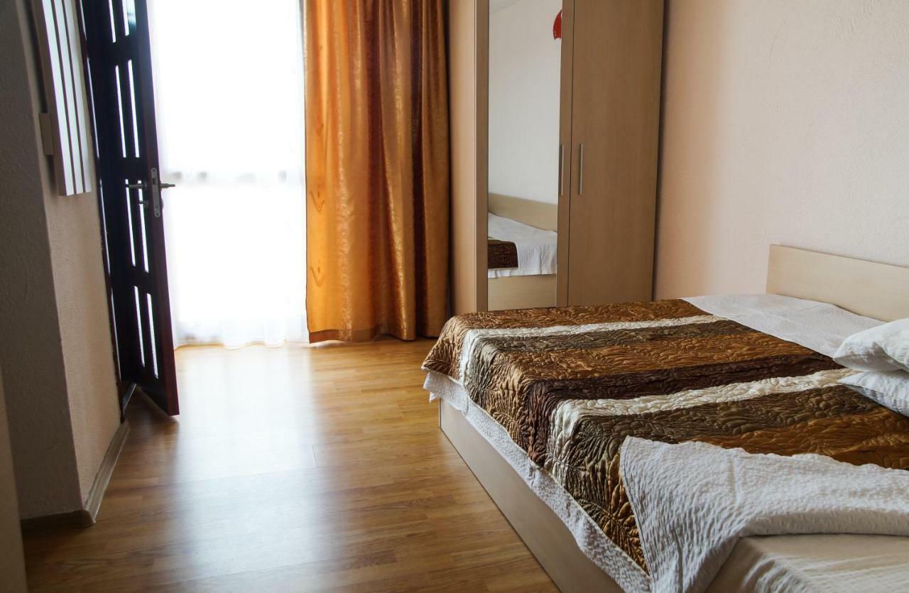 Hotel Pensiunea Nicol Valea Iasului Zewnętrze zdjęcie