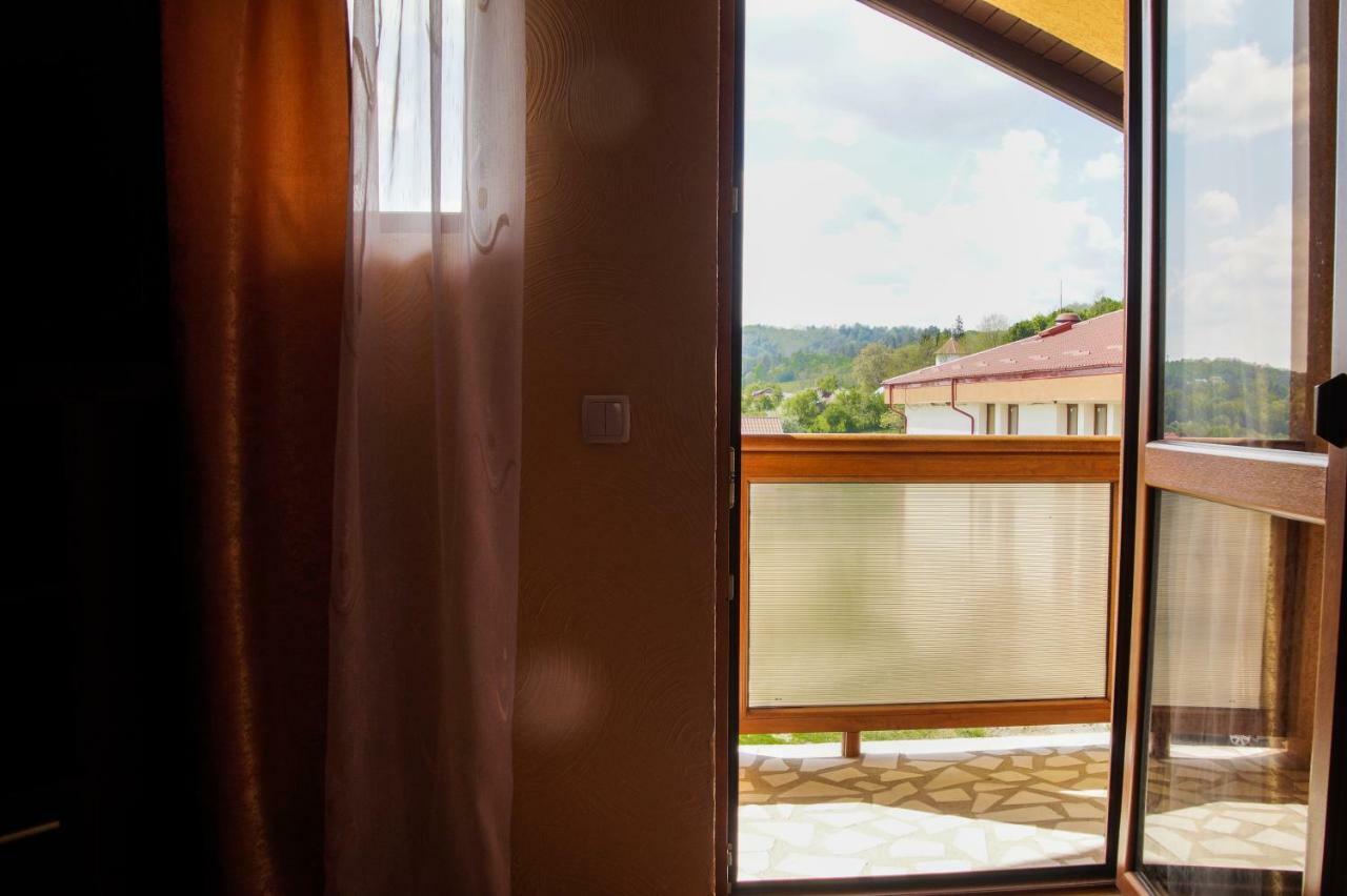 Hotel Pensiunea Nicol Valea Iasului Zewnętrze zdjęcie