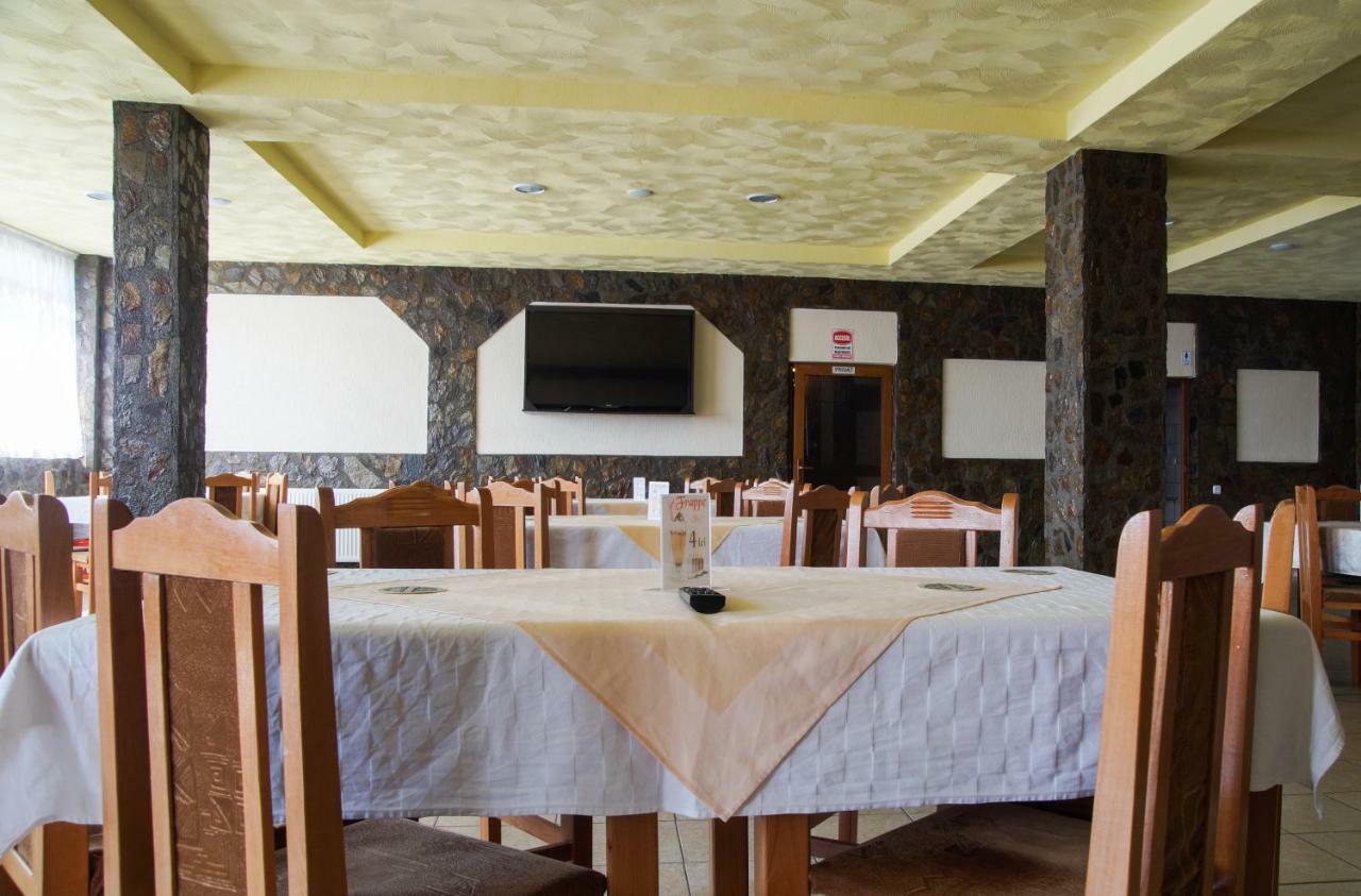 Hotel Pensiunea Nicol Valea Iasului Zewnętrze zdjęcie